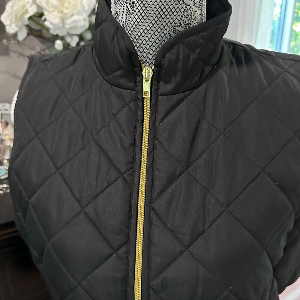 St. John’s Bay Quilted Black Puffer Vest with Gold Zip & Pockets Size M - Picture 3 of 14